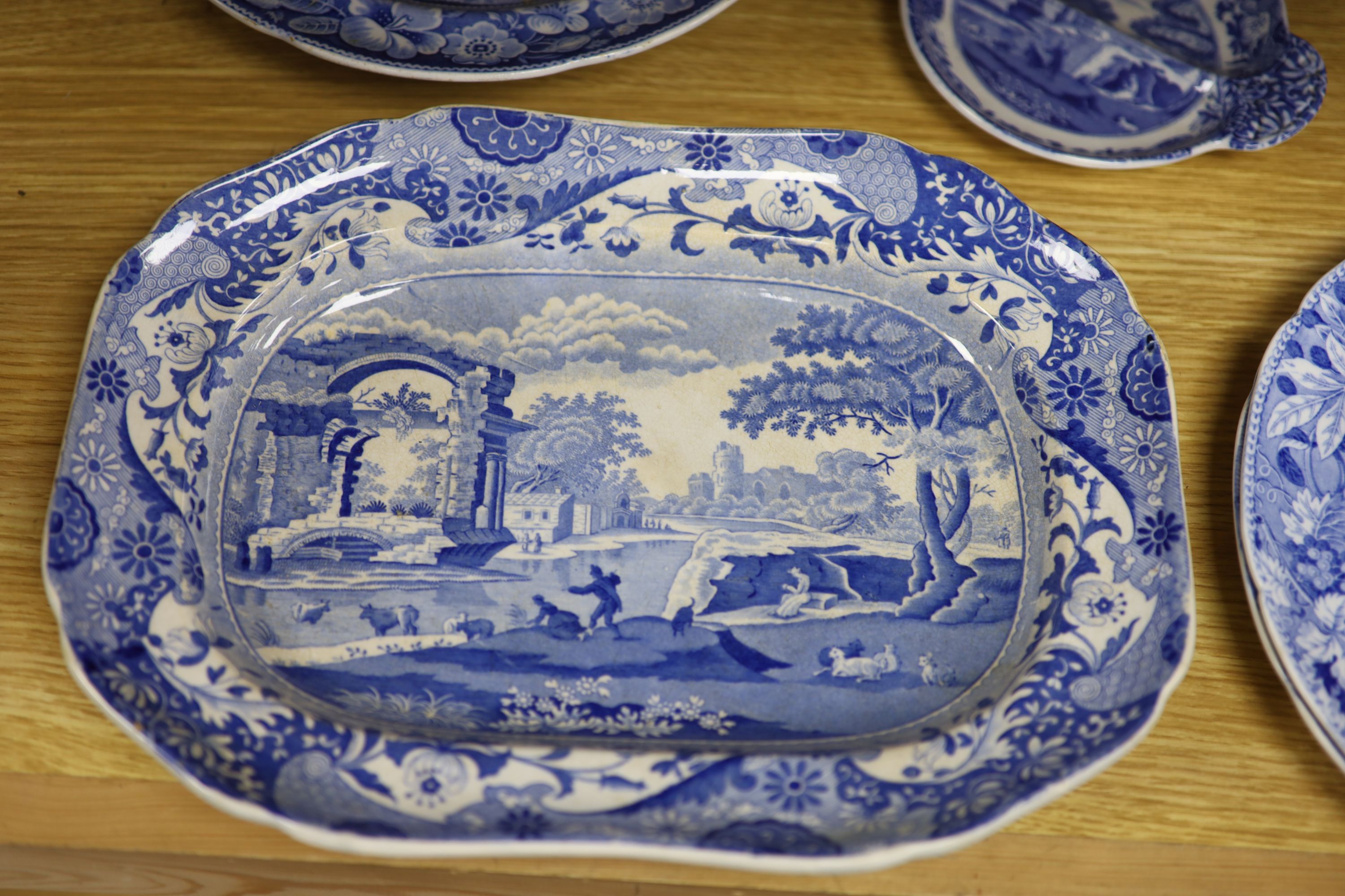 Two Spode Italian bowls, two plates, a meat dish, plate warmer and dish (7)